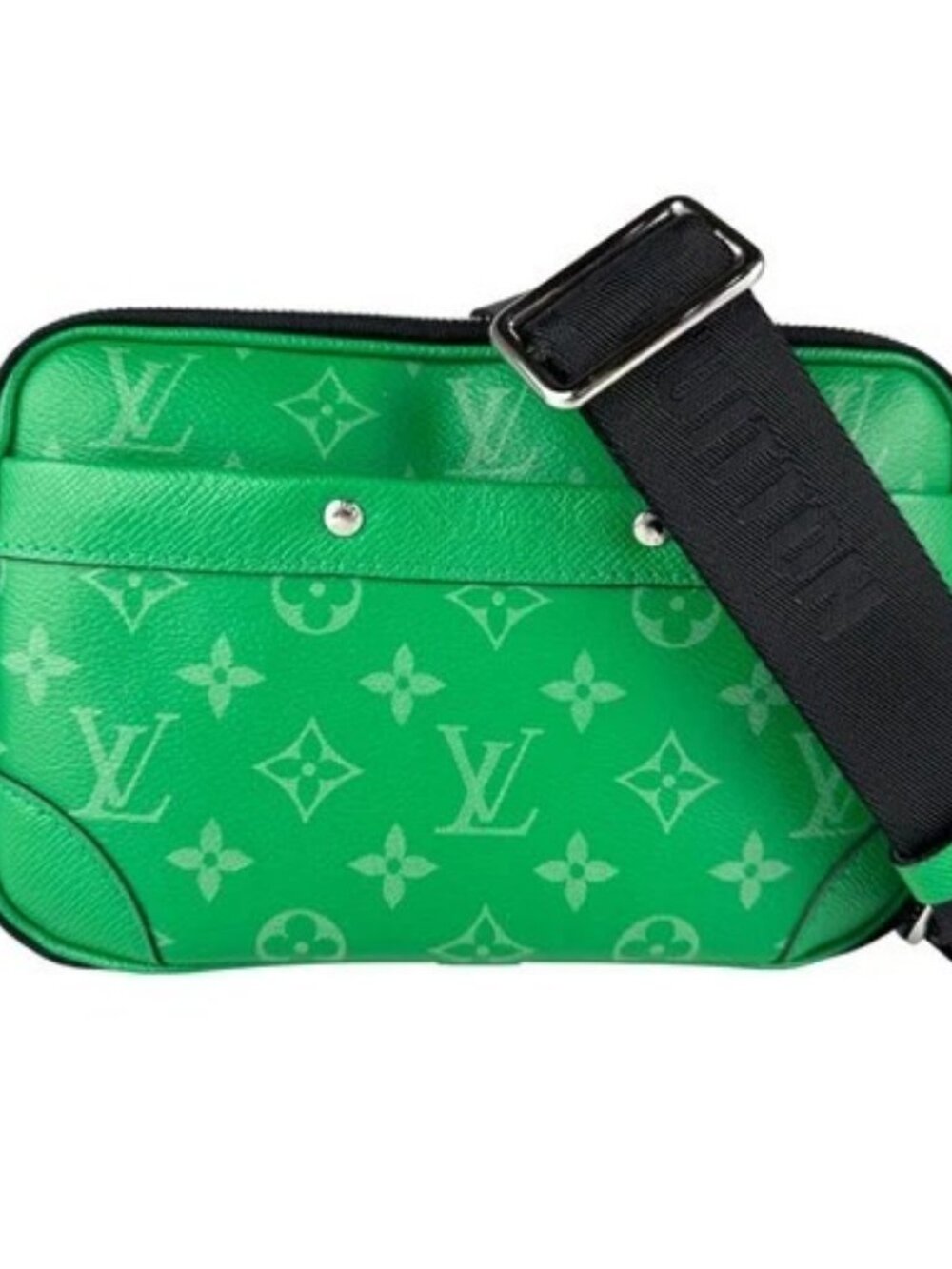 Auth LOUIS VUITTON Taigarama Alpha Messenger Shoulder Bag Green M31014 - z8830